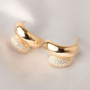 Brinco meio anel com zirconia