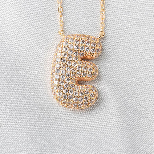 Colar inicial abaulada cravejada - Imagem 2