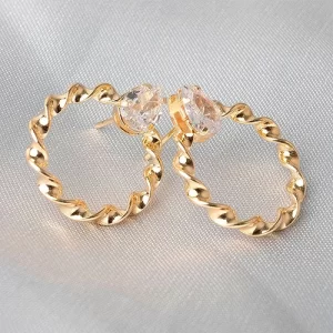 Brinco anel trançado com zirconia gota