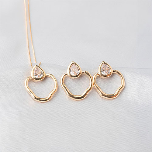 Conjunto anéis vazados com zirconia gota - Imagem 2